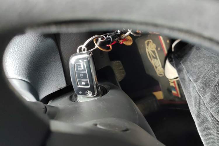 Used Nissan Sylphy 2022 Classic 1.6XL CVT Luxury Edition Vehicle Key