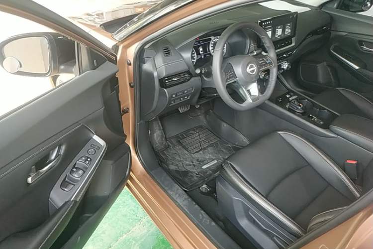 Used Nissan Sylphy 2022 e-POWER MAX with Advanced Electric Drive Autopilot Driver Seat