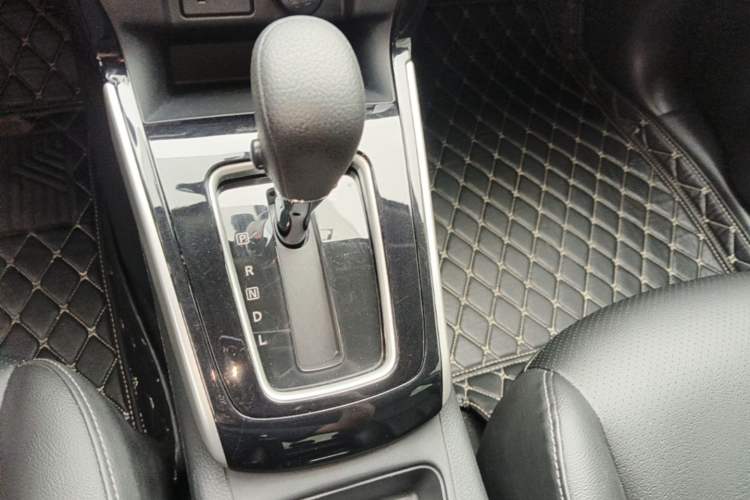 Used Nissan Sylphy 2022 Classic 1.6XL CVT Luxury Edition Gear Lever
