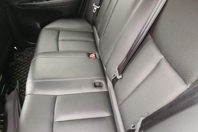 Used Nissan Sylphy 2022 Classic 1.6XL CVT Luxury Edition Left Rear Seat