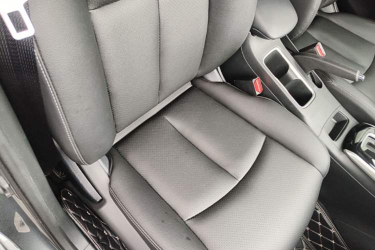 Used Nissan Sylphy 2022 Classic 1.6XL CVT Luxury Edition Right Front Seat