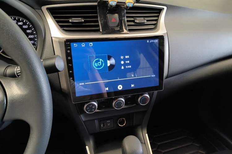 Used Nissan Sylphy 2022 Classic 1.6XE CVT Comfort Edition Audio And AC Panel
