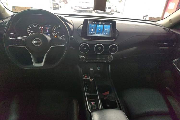 Used Nissan Sylphy 2022 1.6L XL CVT Enjoyment Edition Center Console
