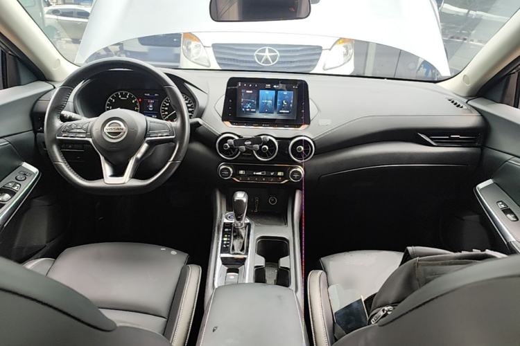 Used Nissan Sylphy 2022 1.6L XL CVT Enjoyment Edition Center Console