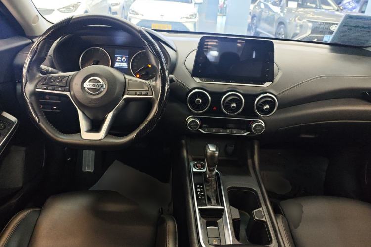 Used Nissan Sylphy 2022 1.6L XL CVT Enjoyment Edition Center Console