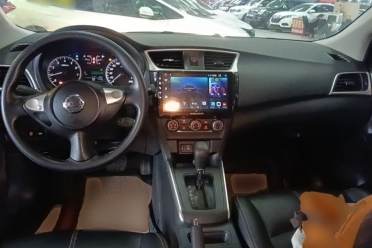 Used Nissan Sylphy 2022 Classic 1.6XE CVT Comfort Edition Center Console