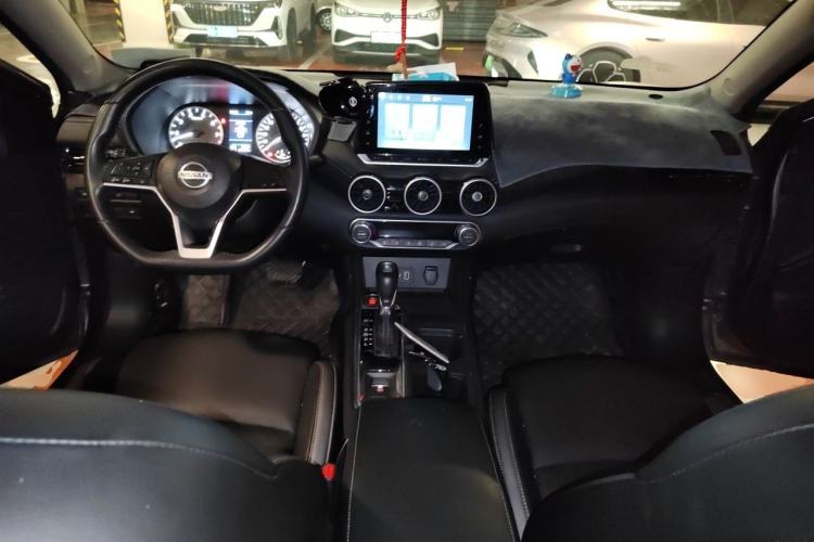 Used Nissan Sylphy 2022 1.6L XL CVT Enjoyment Edition Center Console