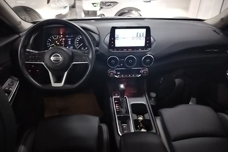 Used Nissan Sylphy 2022 1.6L XL CVT Enjoyment Edition Center Console