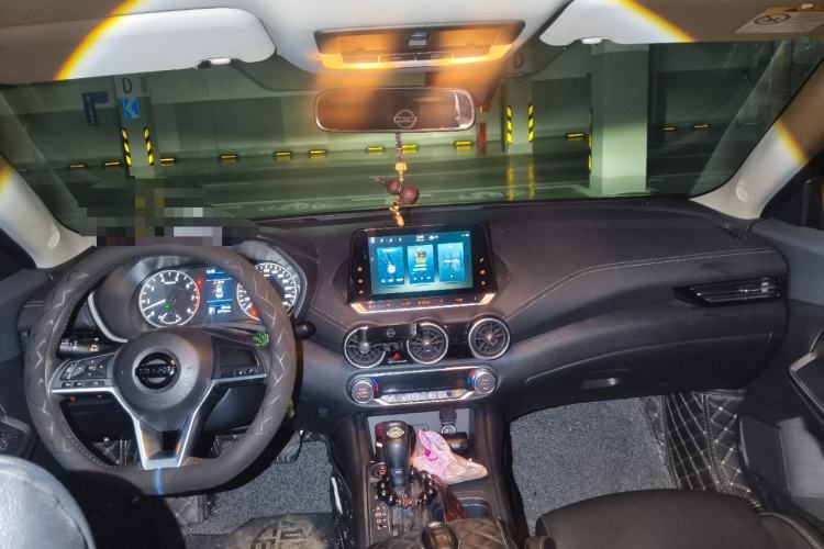 Used Nissan Sylphy 2022 1.6L XL CVT Enjoyment Edition Center Console
