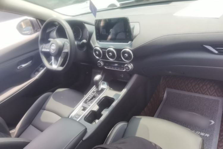 Used Nissan Sylphy 2022 1.6L XL CVT Enjoyment Edition Center Console