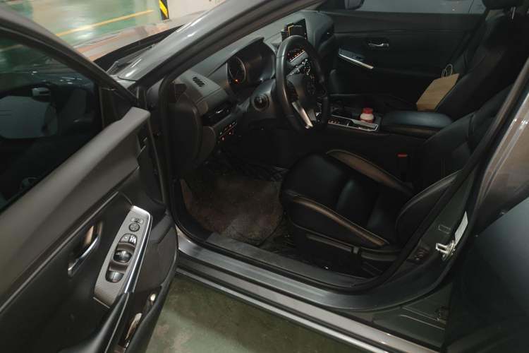 Used Nissan Sylphy 2022 1.6L XL CVT Enjoyment Edition Driver Seat
