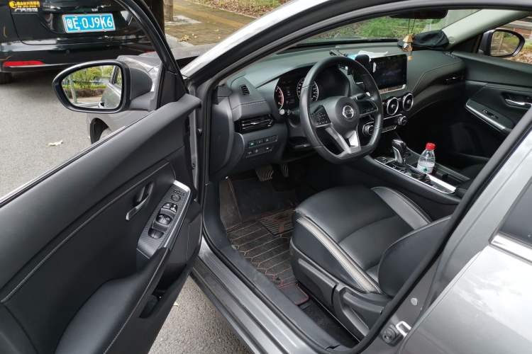 Used Nissan Sylphy 2022 1.6L XL CVT Enjoyment Edition Driver Seat