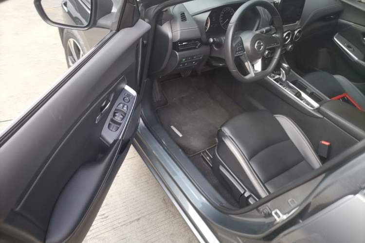 Used Nissan Sylphy 2022 1.6L XL CVT Enjoyment Edition Driver Seat