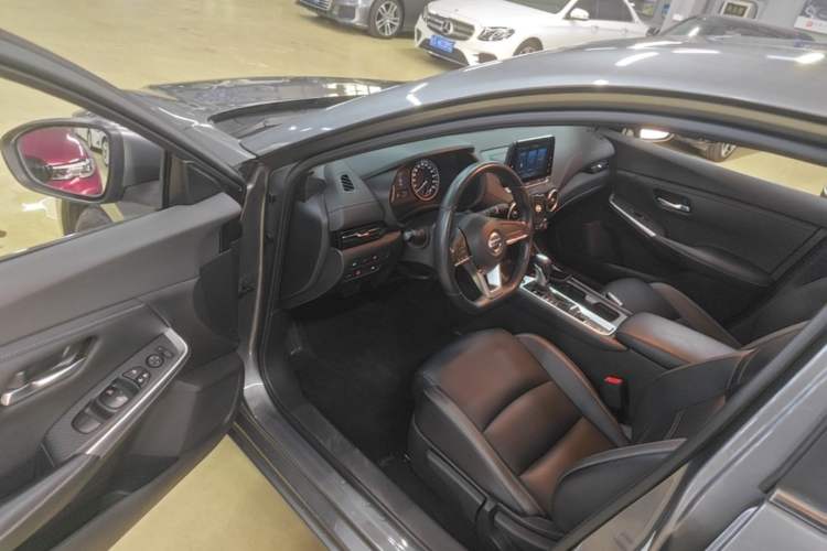 Used Nissan Sylphy 2022 1.6L XL CVT Enjoyment Edition Driver Seat