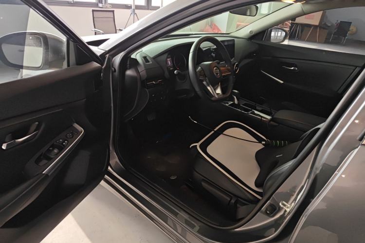 Used Nissan Sylphy 2022 1.6L XL CVT Enjoyment Edition Driver Seat