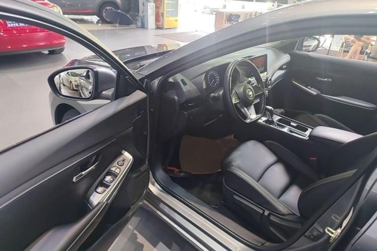 Used Nissan Sylphy 2022 1.6L XL CVT Enjoyment Edition Driver Seat