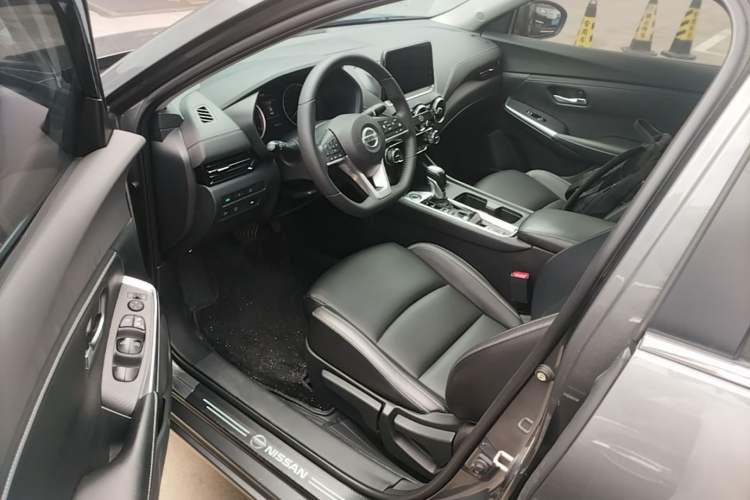 Used Nissan Sylphy 2022 1.6L XL CVT Enjoyment Edition Driver Seat