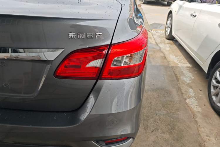 Used Nissan Sylphy 2022 Classic 1.6XL CVT Luxury Edition Exterior 3