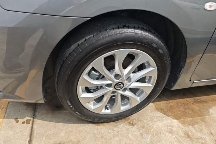Used Nissan Sylphy 2022 Classic 1.6XL CVT Luxury Edition Exterior 4