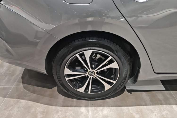 Used Nissan Sylphy 2022 1.6L XL CVT Enjoyment Edition Exterior 5