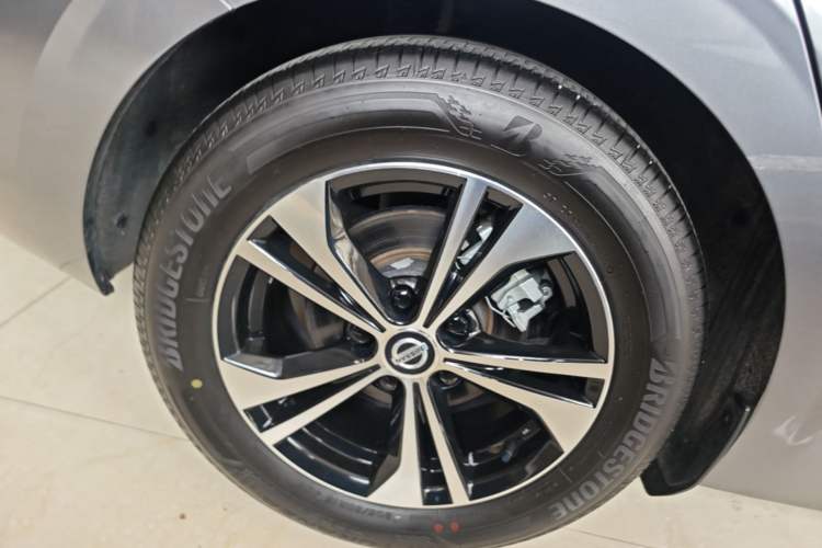 Used Nissan Sylphy 2022 1.6L XL CVT Enjoyment Edition Exterior 5