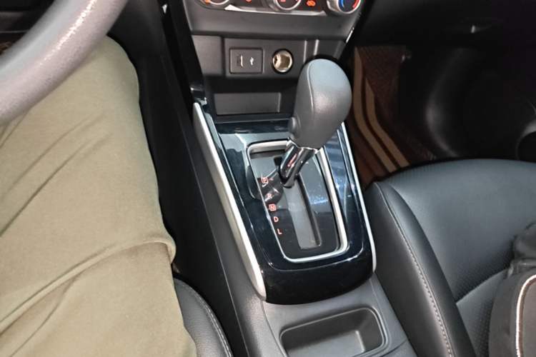 Used Nissan Sylphy 2022 Classic 1.6XL CVT Luxury Edition Gear Lever