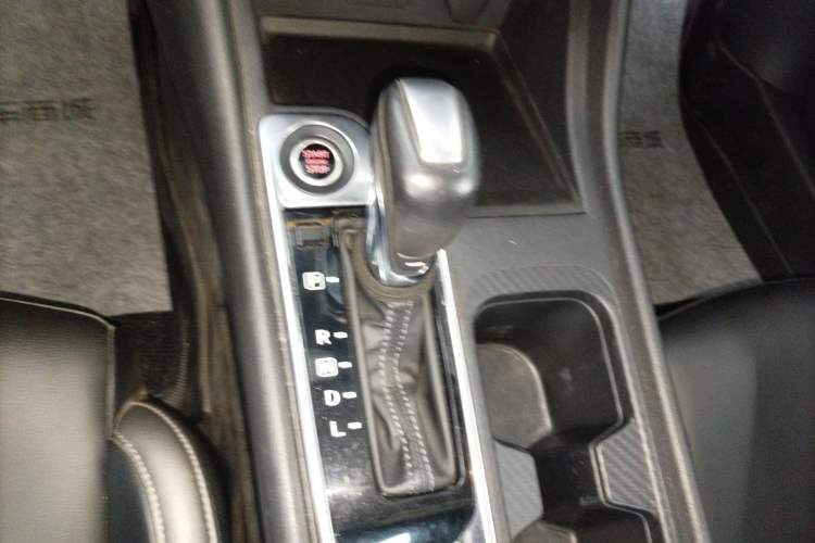 Used Nissan Sylphy 2022 1.6L XL CVT Enjoyment Edition Gear Lever
