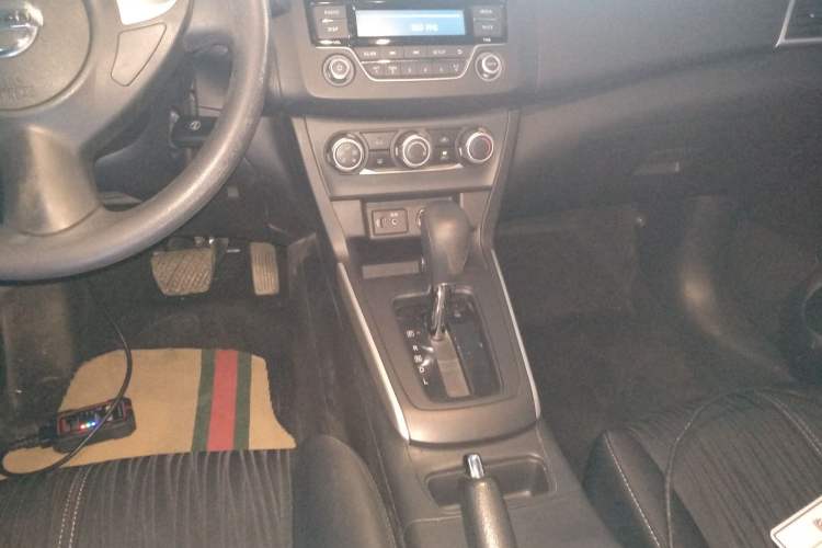 Used Nissan Sylphy 2022 Classic 1.6XE CVT Comfort Edition Gear Lever