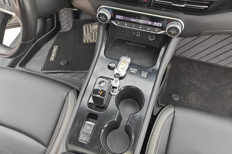 Used Nissan Sylphy 2022 e-POWER MAX with Advanced Electric Drive Autopilot Gear Lever
