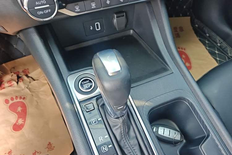 Used Nissan Sylphy 2022 1.6L XL CVT Enjoyment Edition Gear Lever