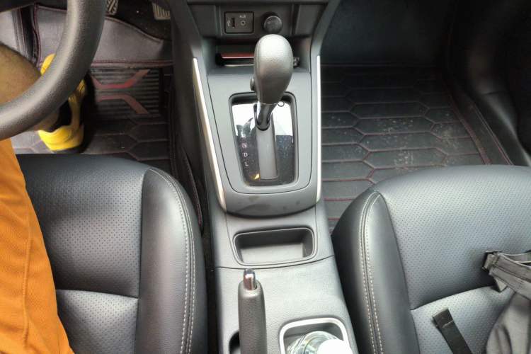 Used Nissan Sylphy 2022 Classic 1.6XE CVT Comfort Edition Gear Lever