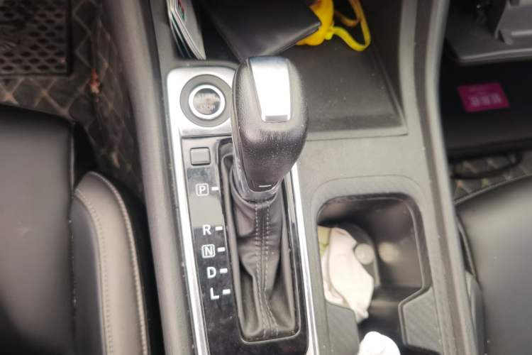 Used Nissan Sylphy 2022 1.6L XL CVT Enjoyment Edition Gear Lever