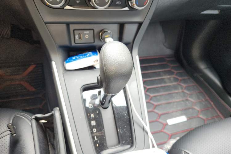 Used Nissan Sylphy 2022 Classic 1.6XE CVT Comfort Edition Gear Lever