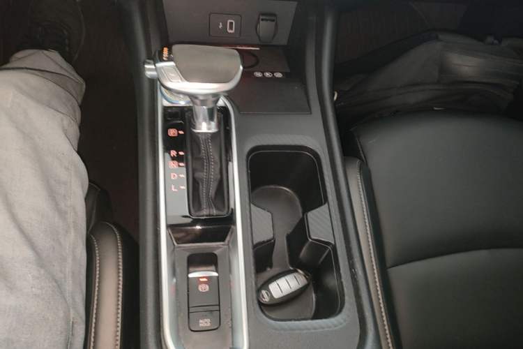 Used Nissan Sylphy 2022 1.6L XL CVT Enjoyment Edition Gear Lever