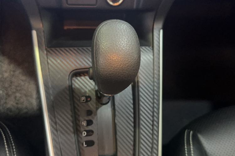 Used Nissan Sylphy 2022 Classic 1.6XE CVT Comfort Edition Gear Lever