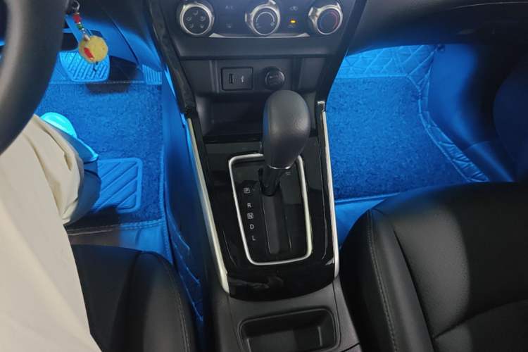 Used Nissan Sylphy 2022 Classic 1.6XL CVT Luxury Edition Gear Lever