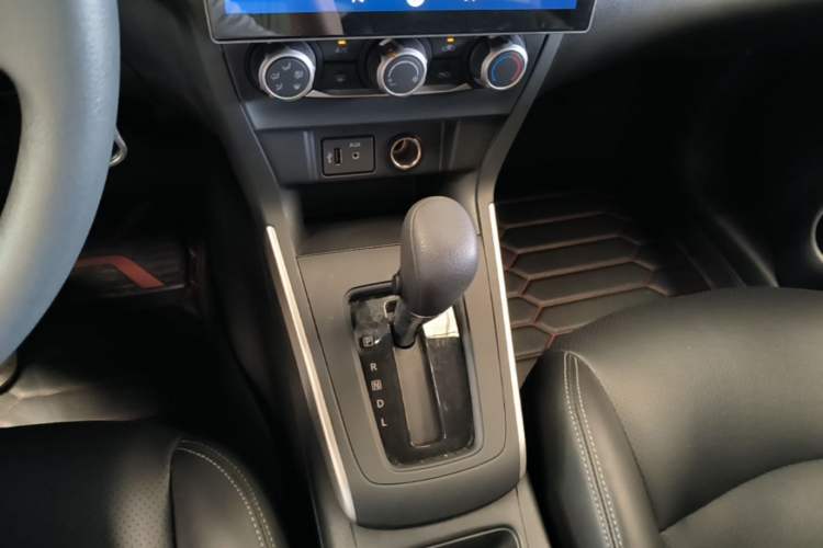 Used Nissan Sylphy 2022 Classic 1.6XE CVT Comfort Edition Gear Lever