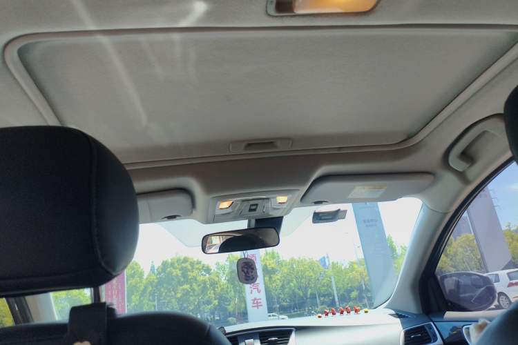 Used Nissan Sylphy 2022 Classic 1.6XL CVT Luxury Edition Headliner