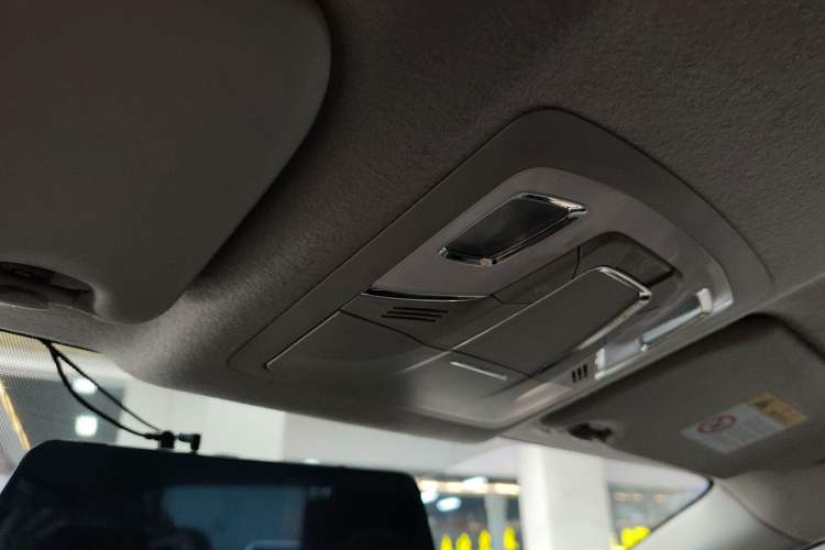 Used Nissan Sylphy 2022 Classic 1.6XE CVT Comfort Edition Headliner