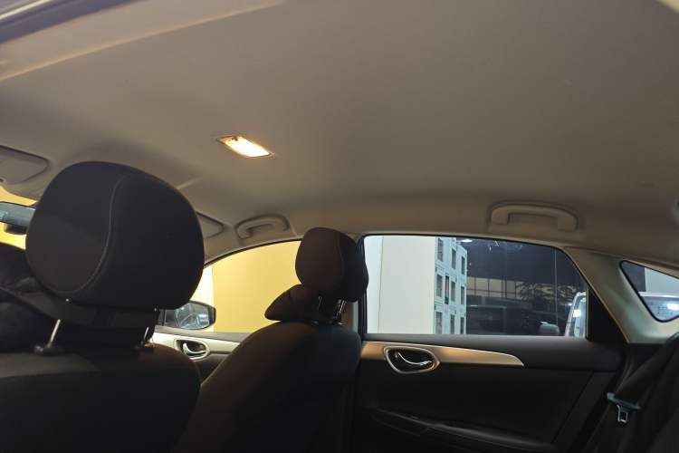 Used Nissan Sylphy 2022 Classic 1.6XE CVT Comfort Edition Headliner