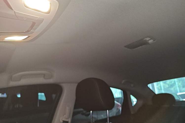Used Nissan Sylphy 2022 Classic 1.6XE CVT Comfort Edition Headliner