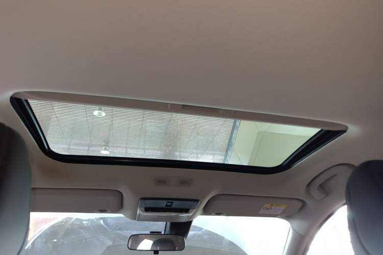 Used Nissan Sylphy 2022 1.6L XL CVT Enjoyment Edition Headliner