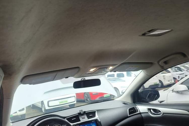 Used Nissan Sylphy 2022 Classic 1.6XE CVT Comfort Edition Headliner