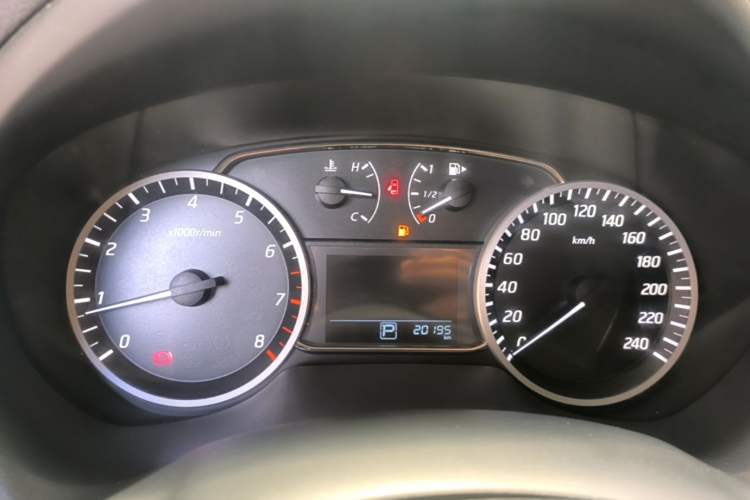 Used Nissan Sylphy 2022 Revised Version Classic 1.6XL CVT Luxury Edition Instrument Cluster