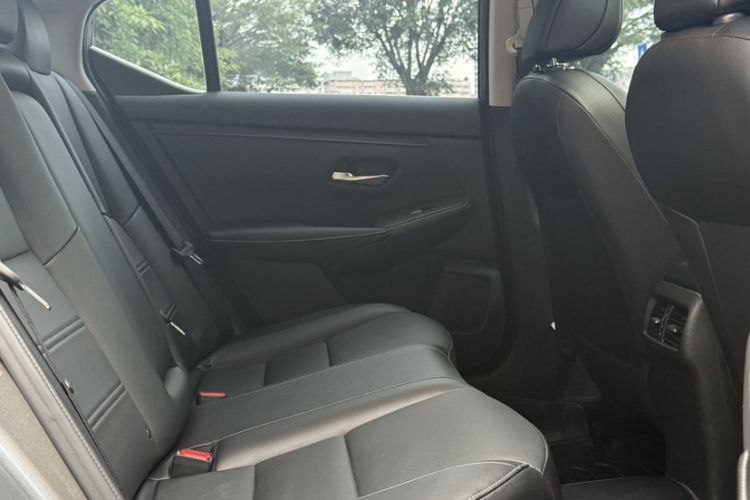 Used Nissan Sylphy 2022 1.6L XL CVT Smart Enjoyment Version Interior 1
