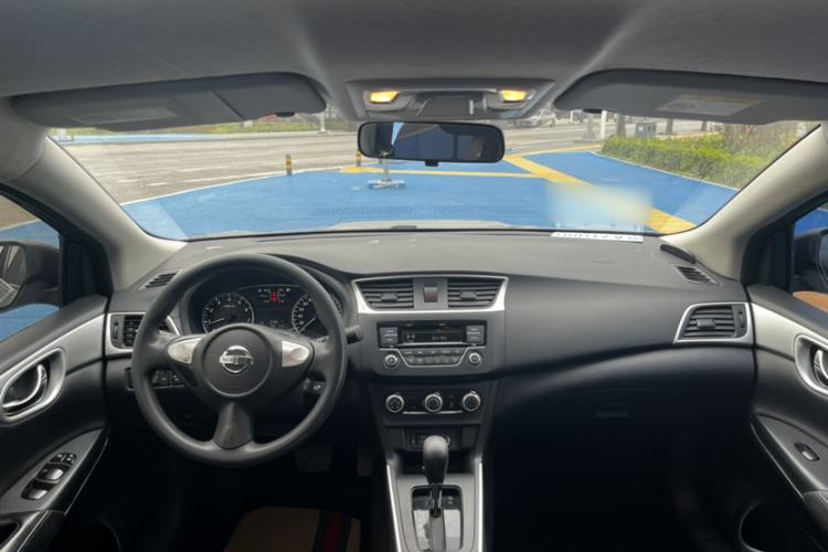 Used Nissan Sylphy 2022 Classic 1.6XE CVT Comfort Edition Interior 2