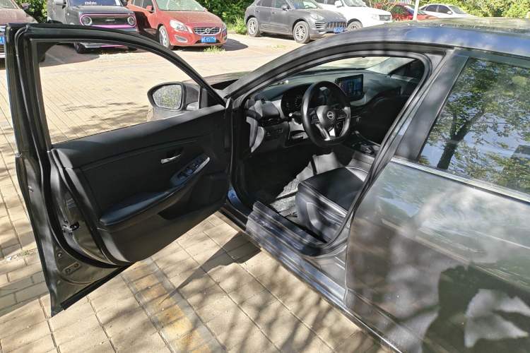 Used Nissan Sylphy 2022 e-POWER All-Electric Drive Pro Interior 3