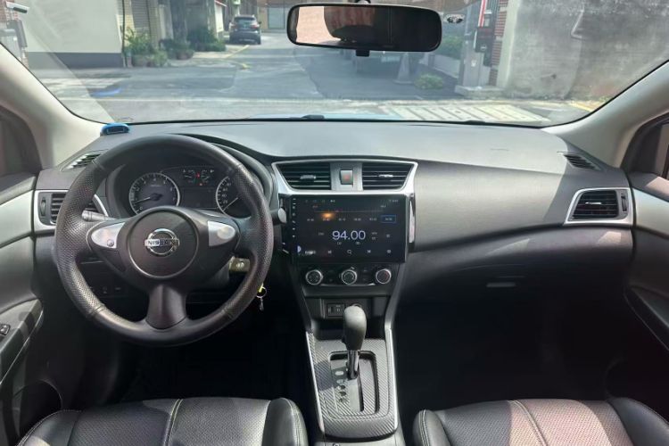 Used Nissan Sylphy 2022 Classic 1.6XE CVT Comfort Edition Interior 3