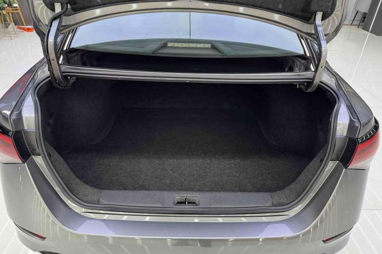 Used Nissan Sylphy 2022 1.6L XL CVT Enjoyment Edition Interior 6