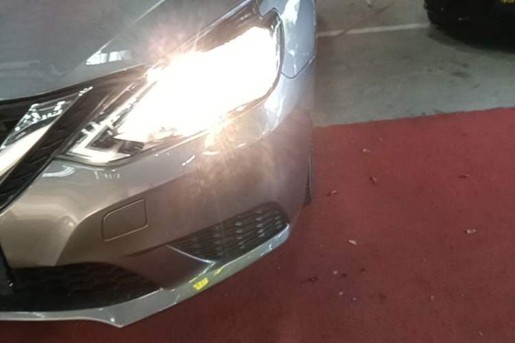 Used Nissan Sylphy 2022 Classic 1.6XE CVT Comfort Edition Left Front Headlight